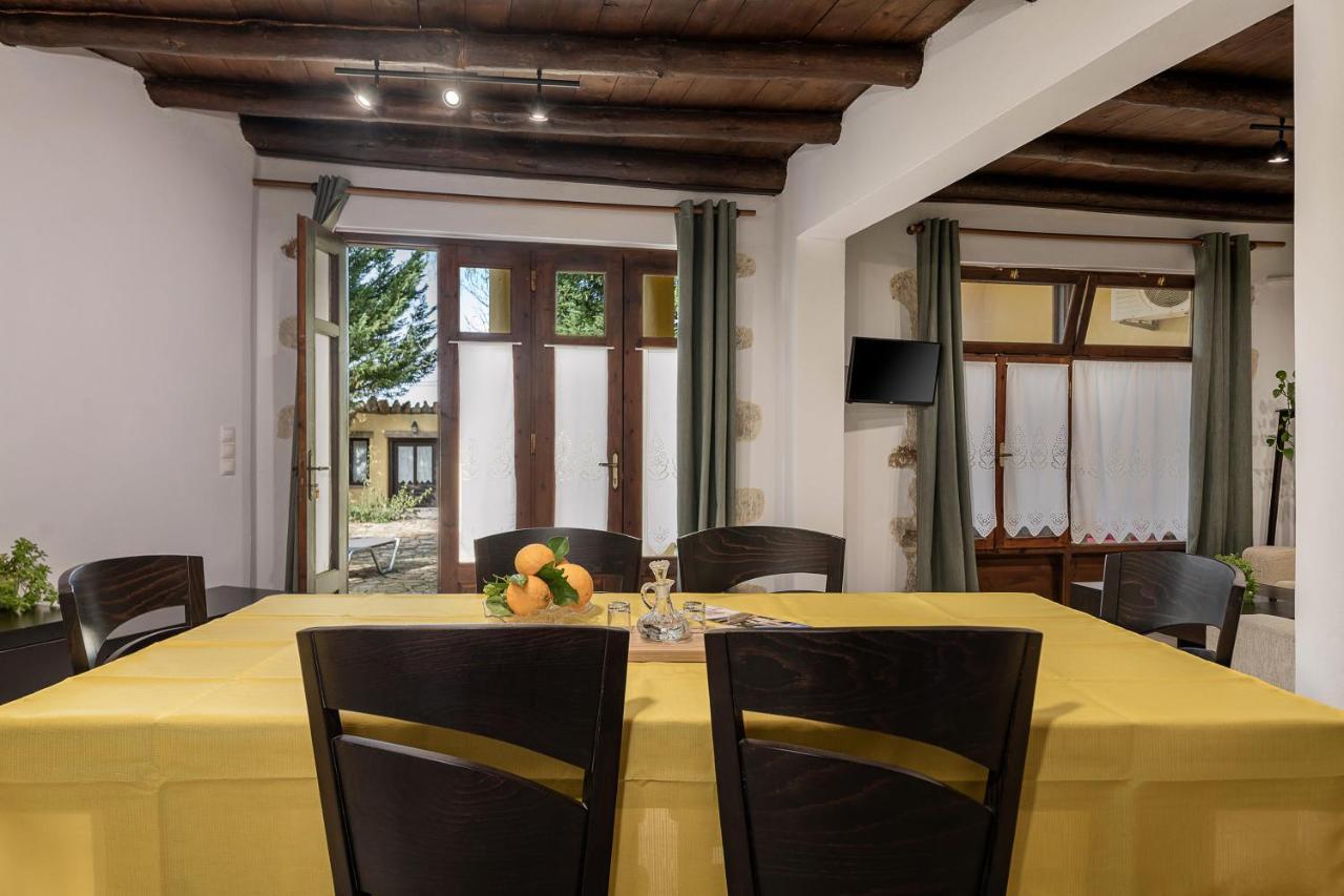 Antheia Houses Vamos Bagian luar foto