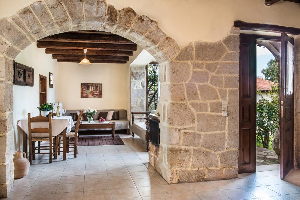Antheia Houses Vamos Bagian luar foto